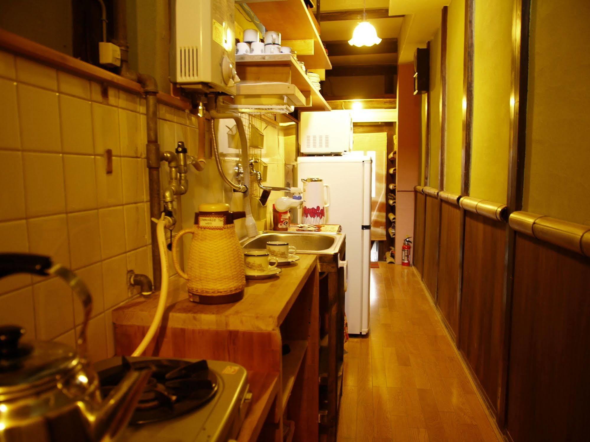 Hostel Mundo Chiquito Кіото Екстер'єр фото